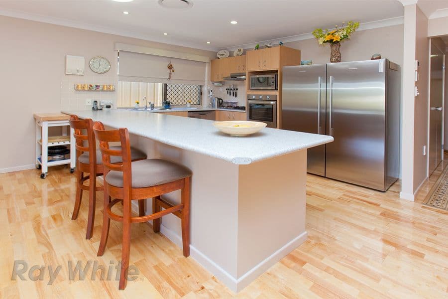 72 Jezabel Drive, SPRINGFIELD LAKES QLD 4300, Springfield Lakes - Thumbnail 2