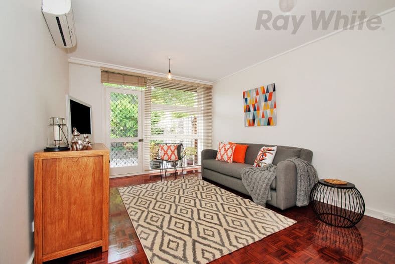 16 The Grove, COBURG VIC 3058, Coburg - Thumbnail 2