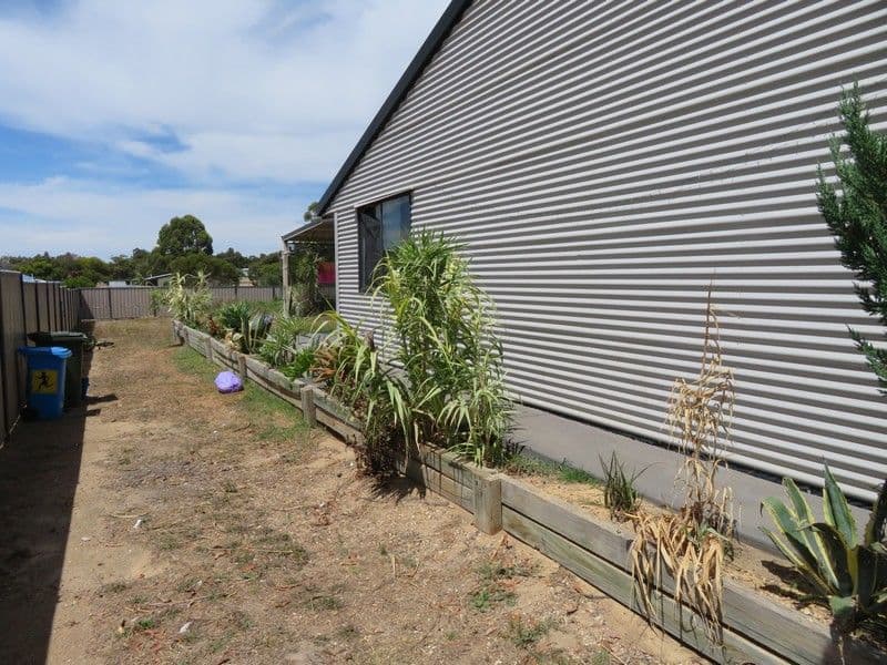 132 Third Avenue, Kendenup WA 6323, Kendenup - Thumbnail 4