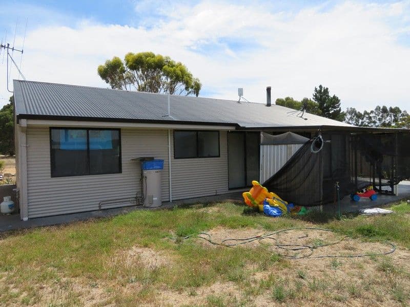 132 Third Avenue, Kendenup WA 6323, Kendenup - Thumbnail 7