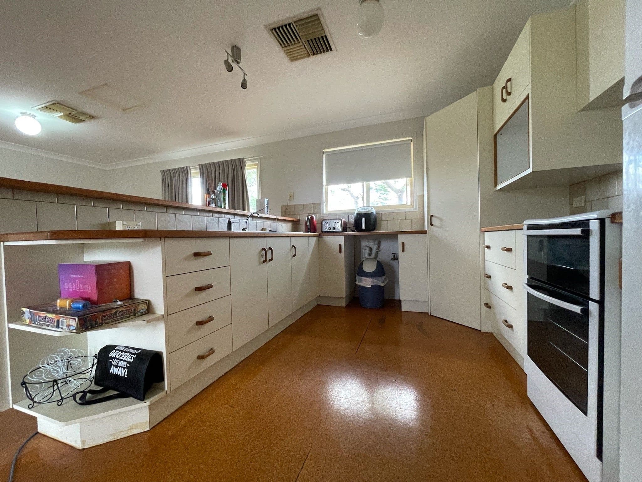 178 Kingfisher Street, Longreach QLD 4730, Longreach - Thumbnail 4