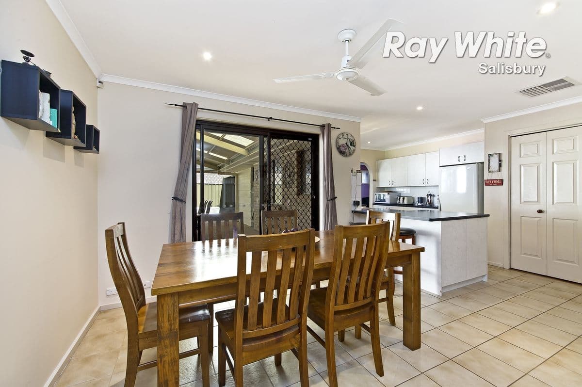 15 Tatura Court, Craigmore SA 5114, Craigmore - Thumbnail 4