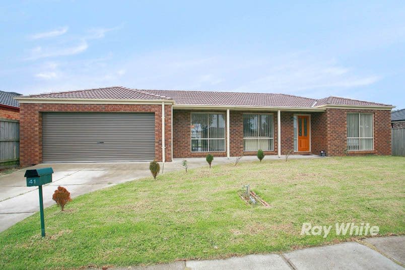 41 Majestic Boulevard, CRANBOURNE VIC 3977, Cranbourne - Image 1