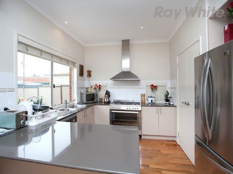 23 Waterside Drive, Burnside Heights VIC 3023, Burnside Heights - Thumbnail 2
