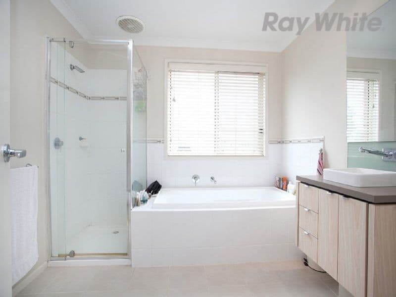 23 Waterside Drive, Burnside Heights VIC 3023, Burnside Heights - Thumbnail 6