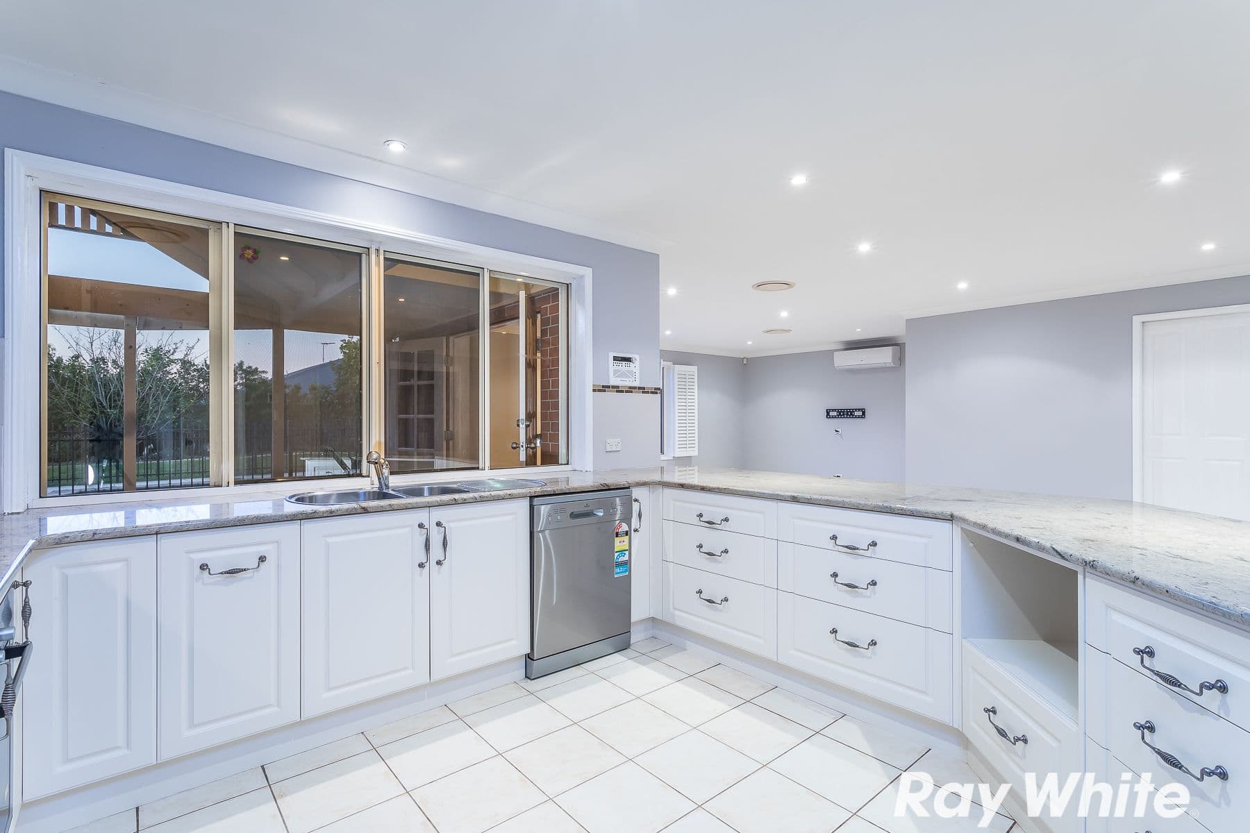 41 Fordington Way, Murrumba Downs QLD 4503, Murrumba Downs - Thumbnail 6