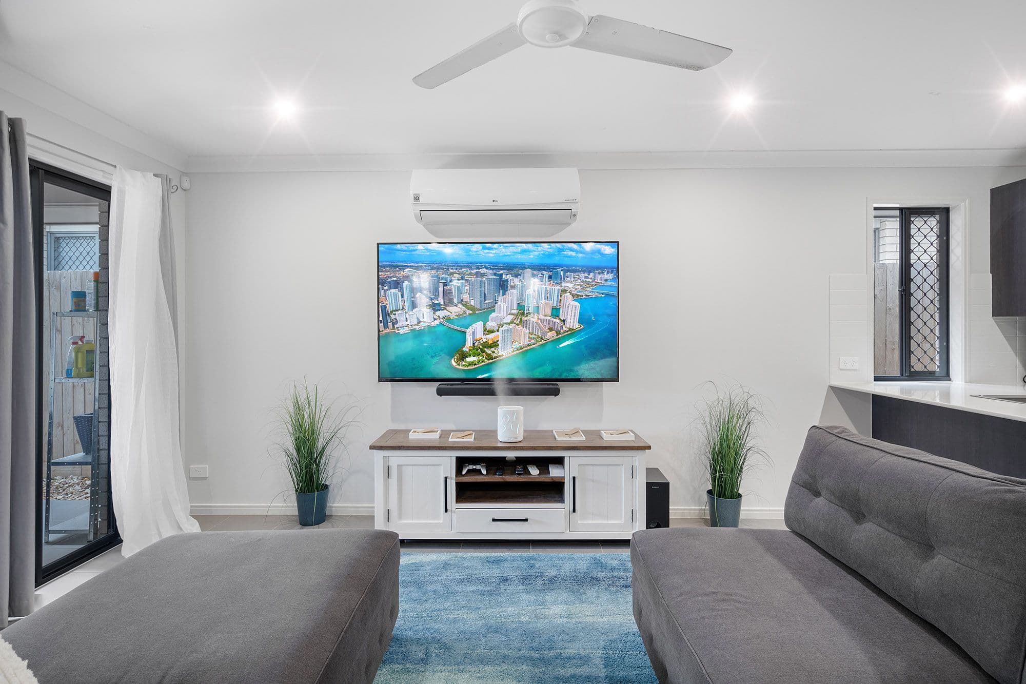 8 Bright Street, Yarrabilba QLD 4207, Yarrabilba - Thumbnail 2