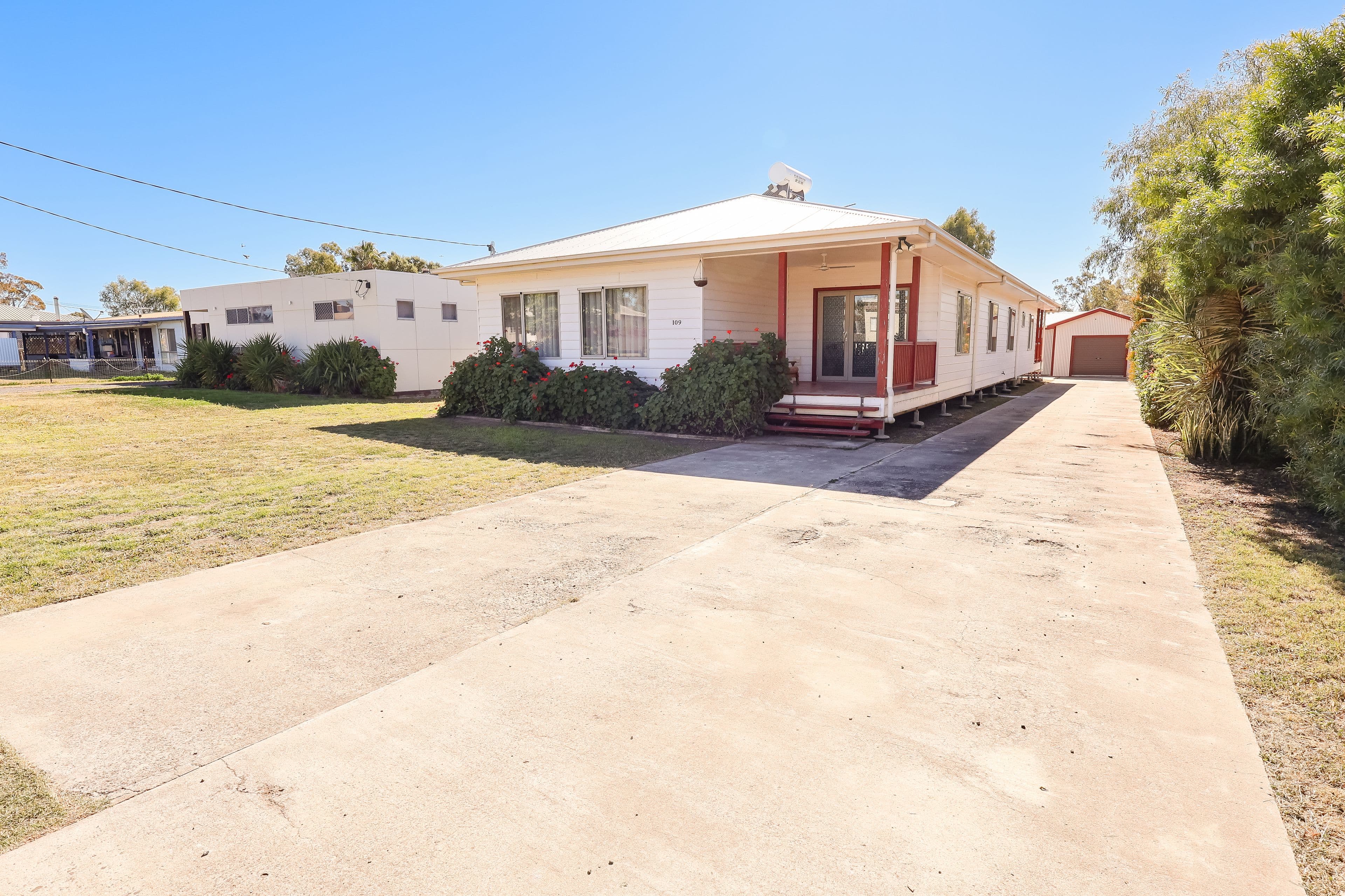 109 Miscamble Street, Roma QLD 4455, Roma - Image 1