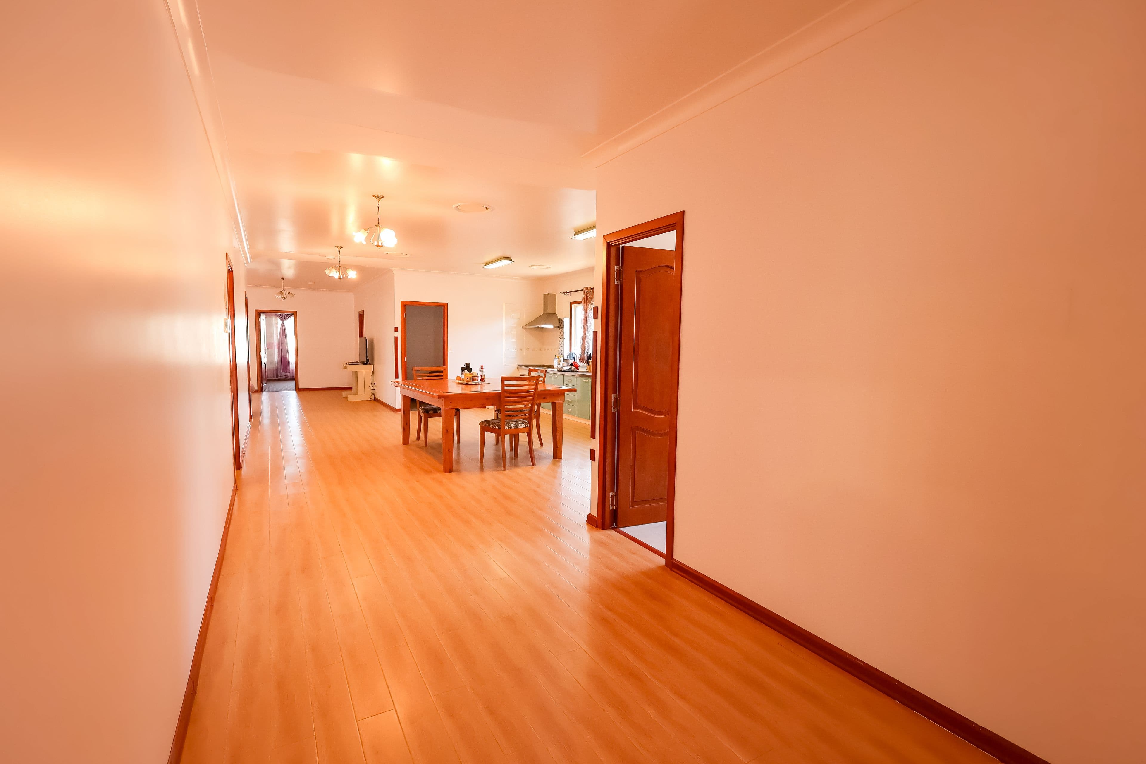 109 Miscamble Street, Roma QLD 4455, Roma - Thumbnail 3
