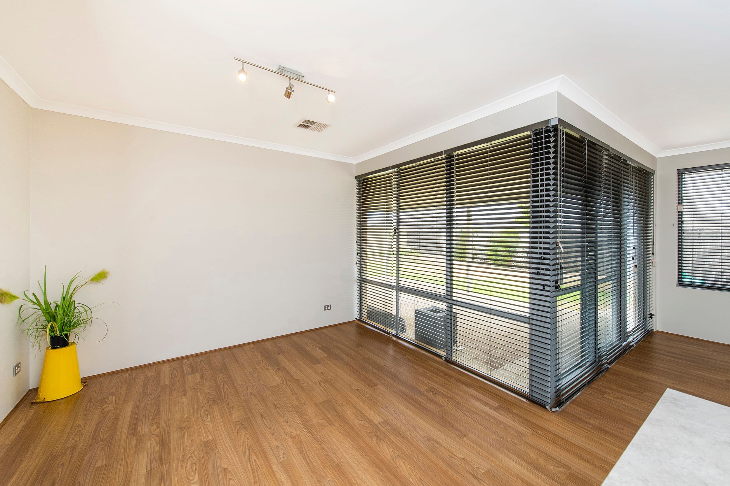 2 Wallaby Parade, Baldivis WA 6171, Baldivis - Thumbnail 4