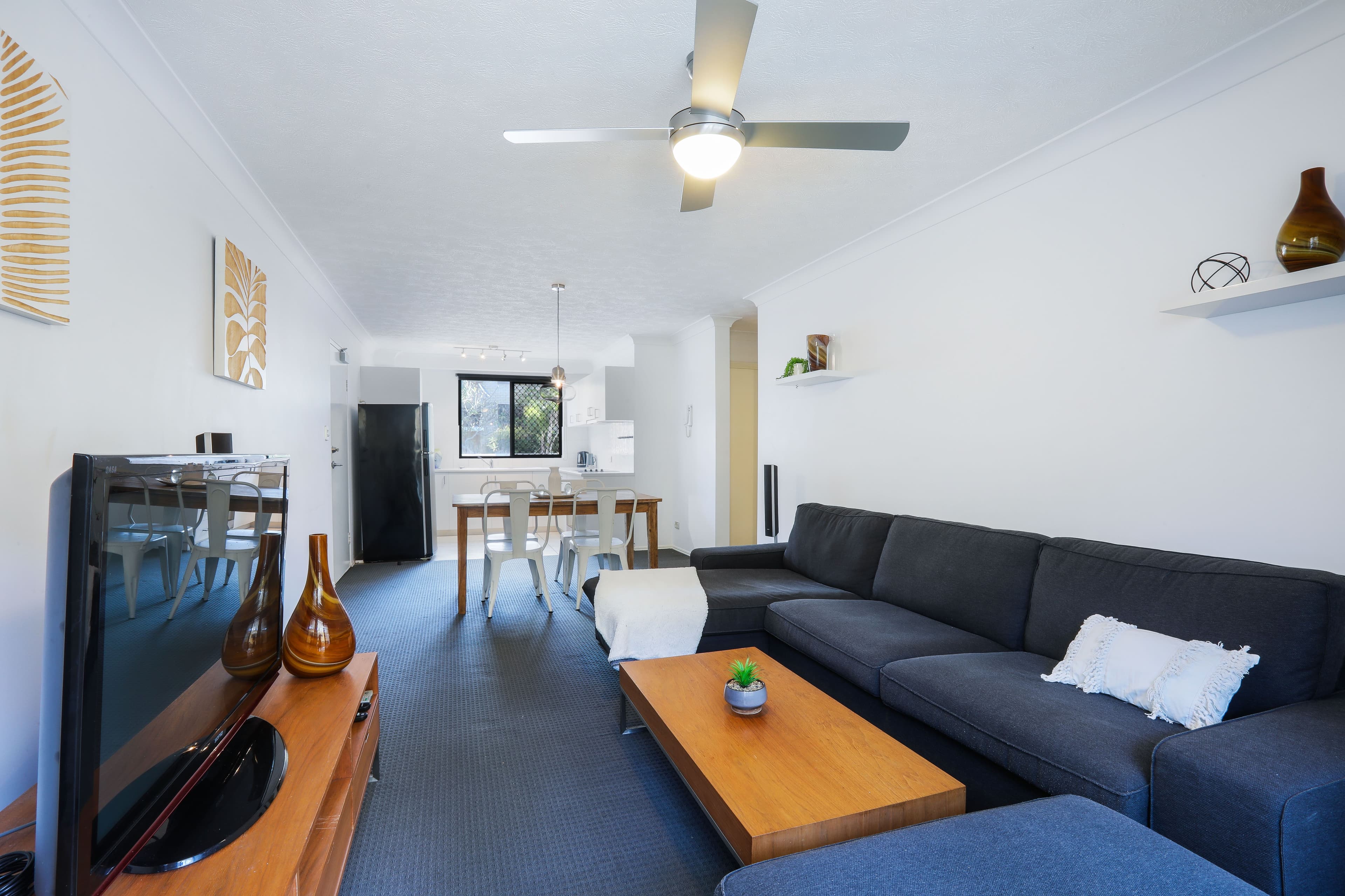 12-14 Monaco Street, Surfers Paradise QLD 4217, Surfers Paradise - Thumbnail 3
