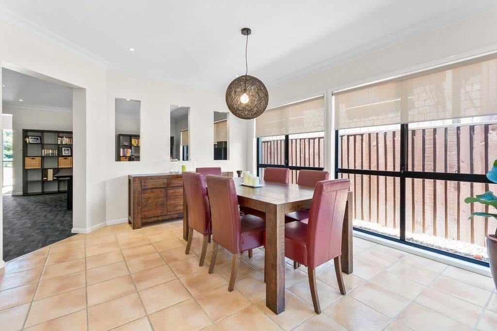 2 Trinity Close, Forest Lake QLD 4078, Forest Lake - Thumbnail 5
