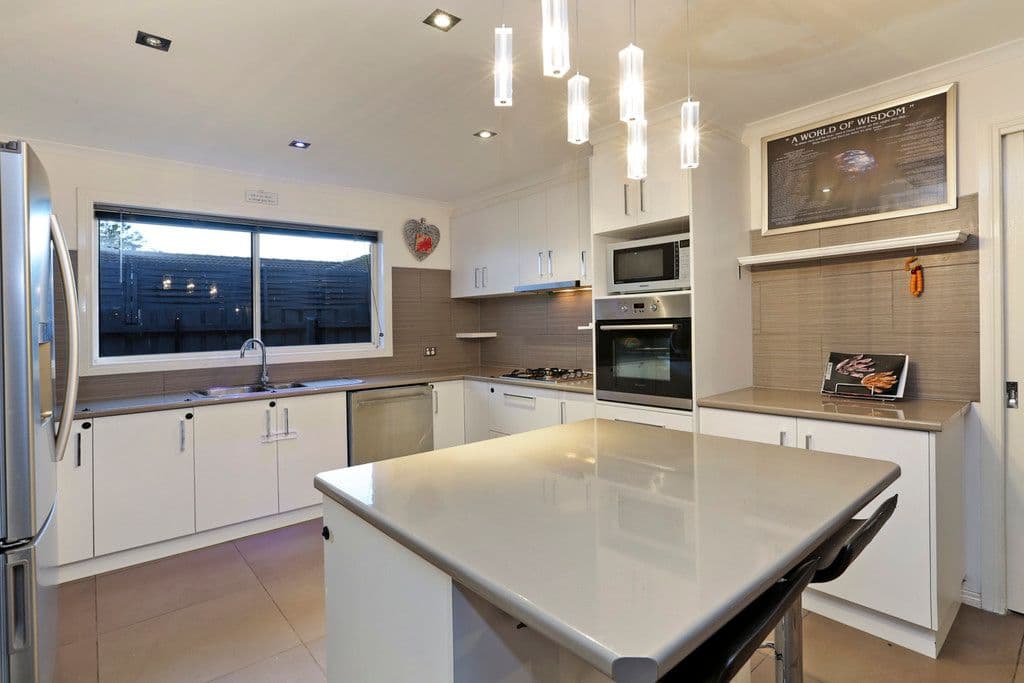 48 Paramount Crescent, St Albans Park VIC 3219, St Albans Park - Thumbnail 2