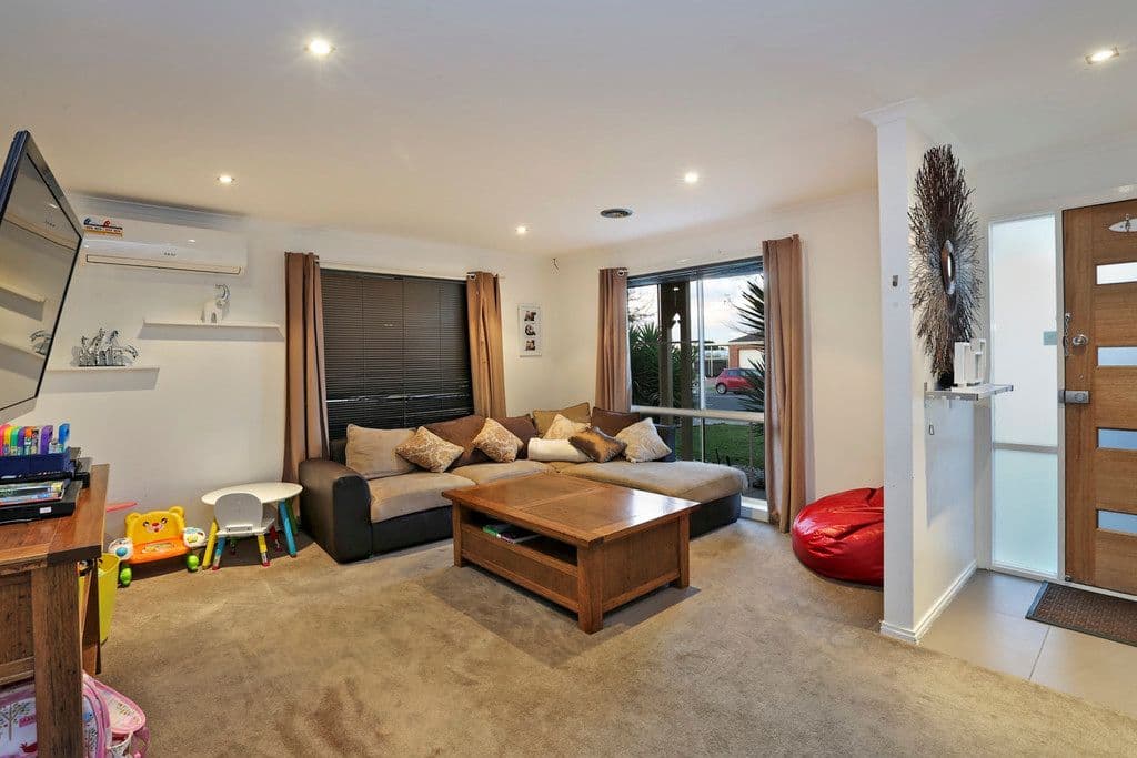 48 Paramount Crescent, St Albans Park VIC 3219, St Albans Park - Thumbnail 6
