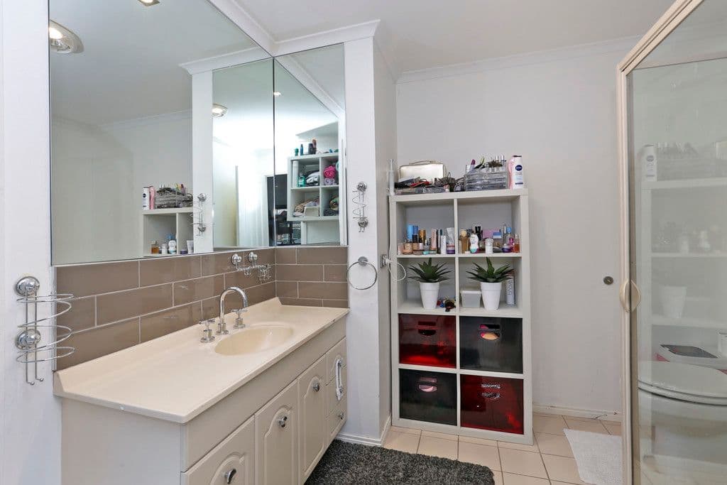 48 Paramount Crescent, St Albans Park VIC 3219, St Albans Park - Thumbnail 8