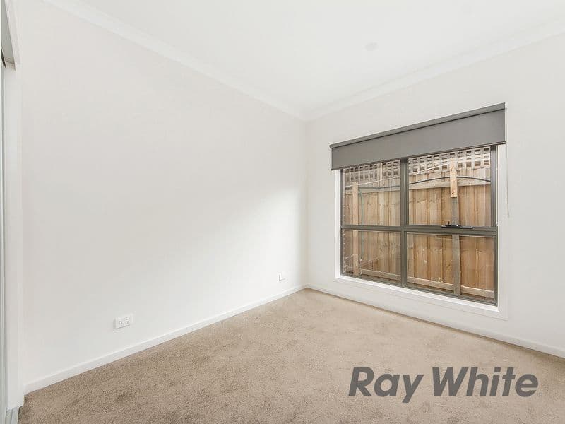 70 Millawa Avenue, St Albans VIC 3021, St Albans - Thumbnail 4