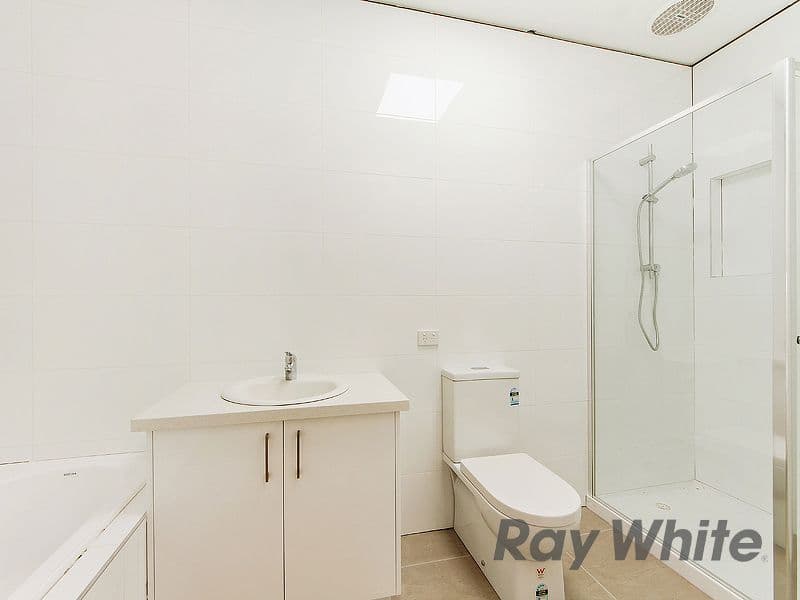 70 Millawa Avenue, St Albans VIC 3021, St Albans - Thumbnail 5