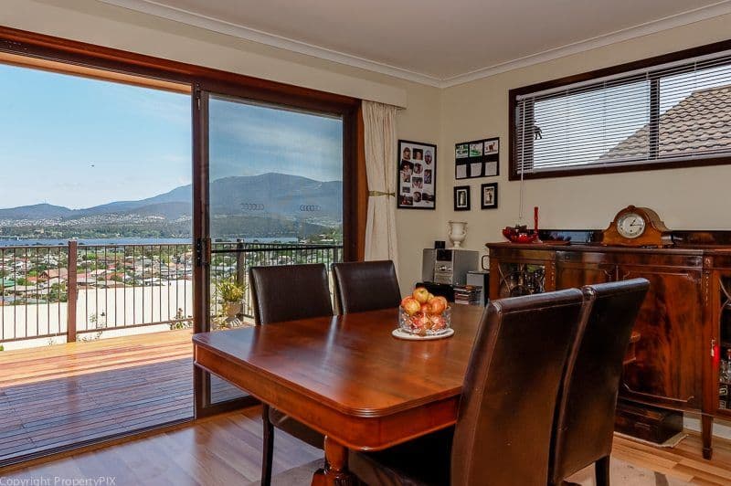 43 Karoola Road, LINDISFARNE TAS 7015, Lindisfarne - Thumbnail 7