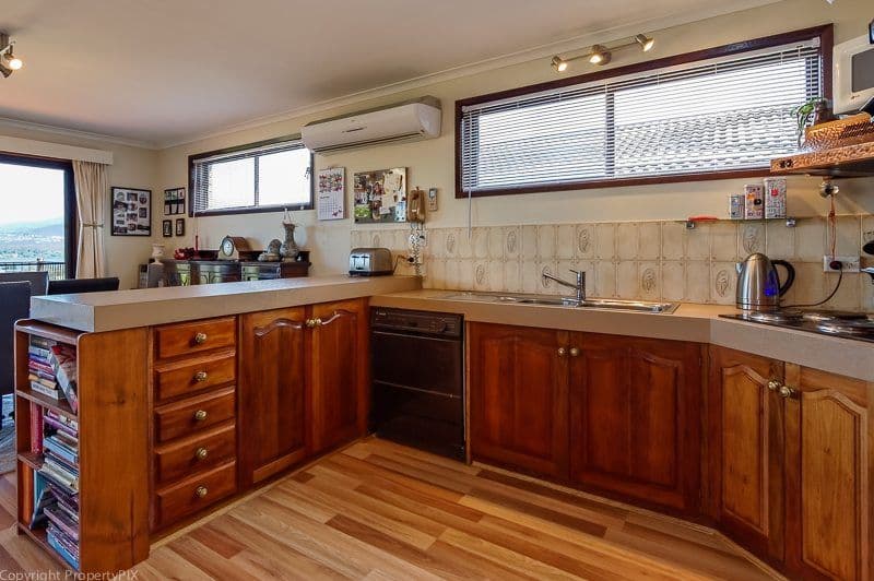 43 Karoola Road, LINDISFARNE TAS 7015, Lindisfarne - Thumbnail 8