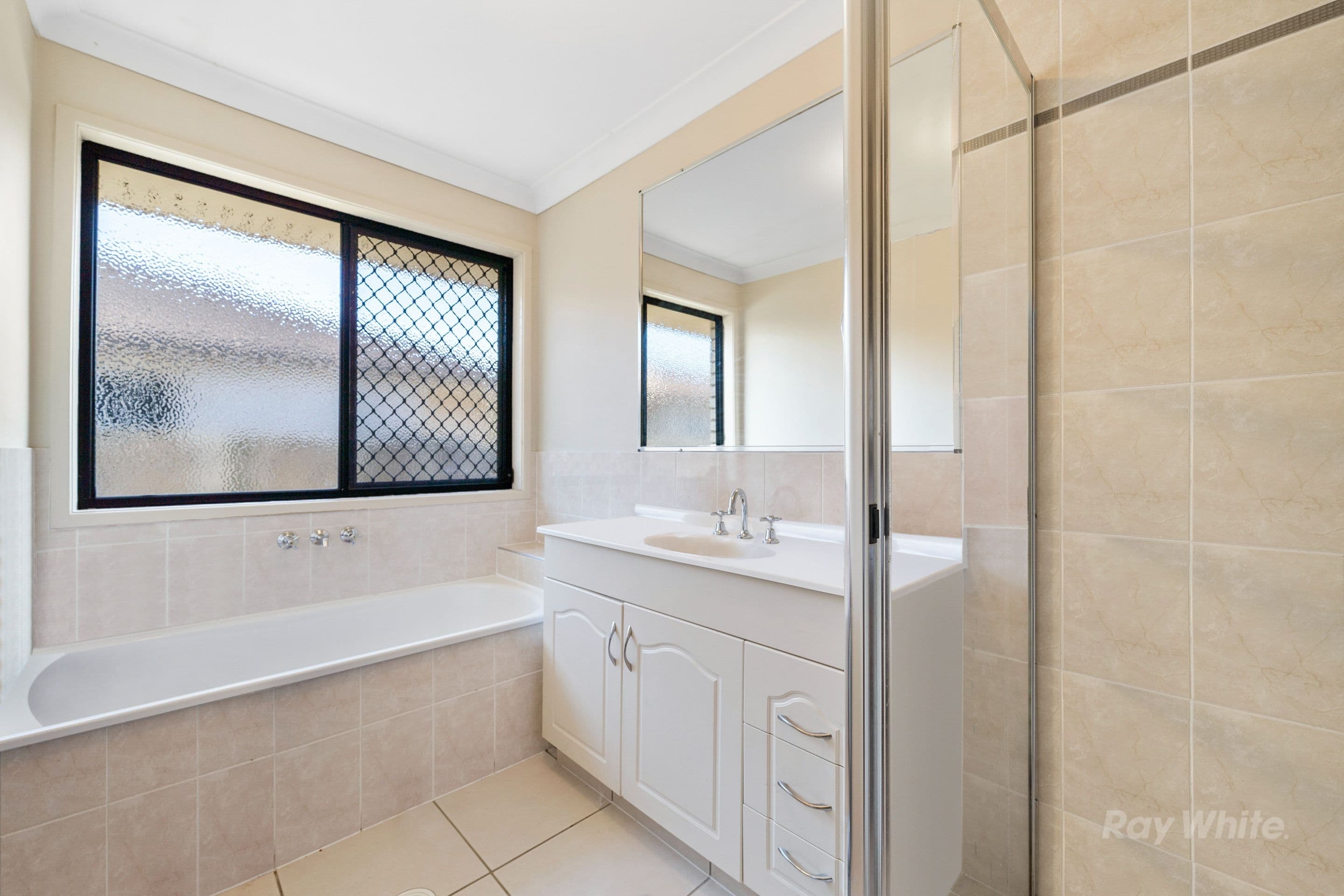 16 Casement Court, Collingwood Park QLD 4301, Collingwood Park - Thumbnail 8