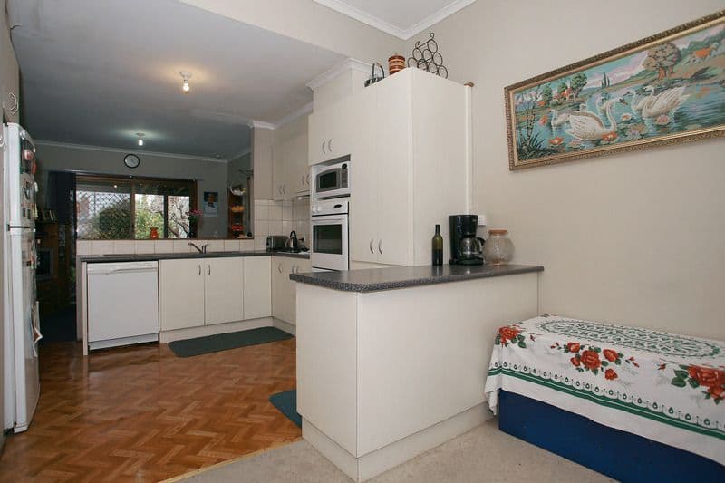 10 Oak Grove, SPRINGVALE VIC 3171, Springvale - Thumbnail 7