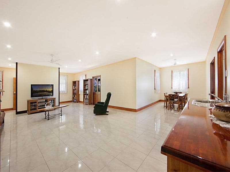41 Sherriff Street, Hermit Park QLD 4812, Hermit Park - Thumbnail 2
