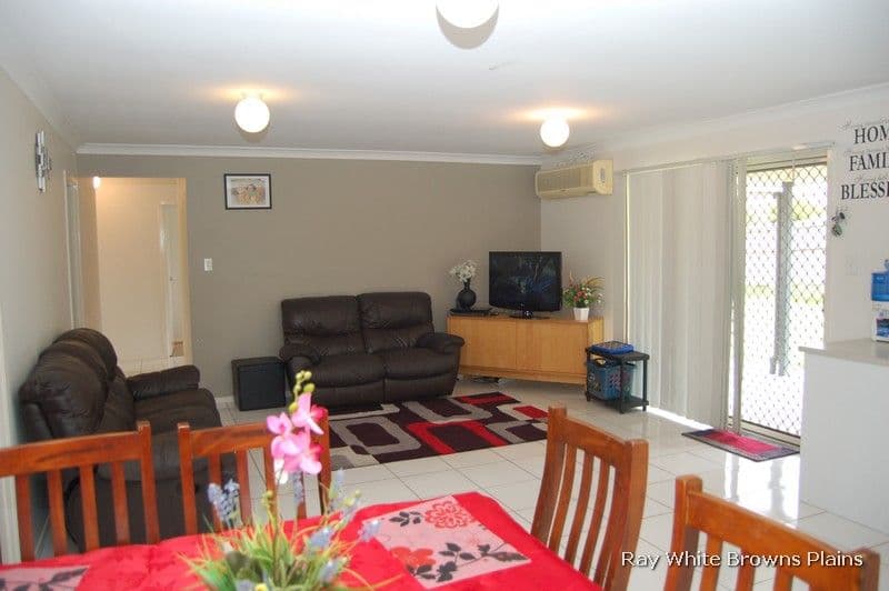8 Coolum Court, REGENTS PARK QLD 4118, Regents Park - Thumbnail 4