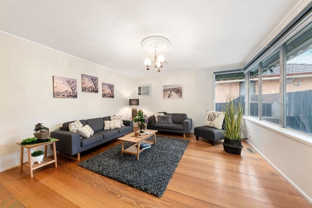 11 Orana Drive, Watsonia VIC 3087, Watsonia - Thumbnail 2