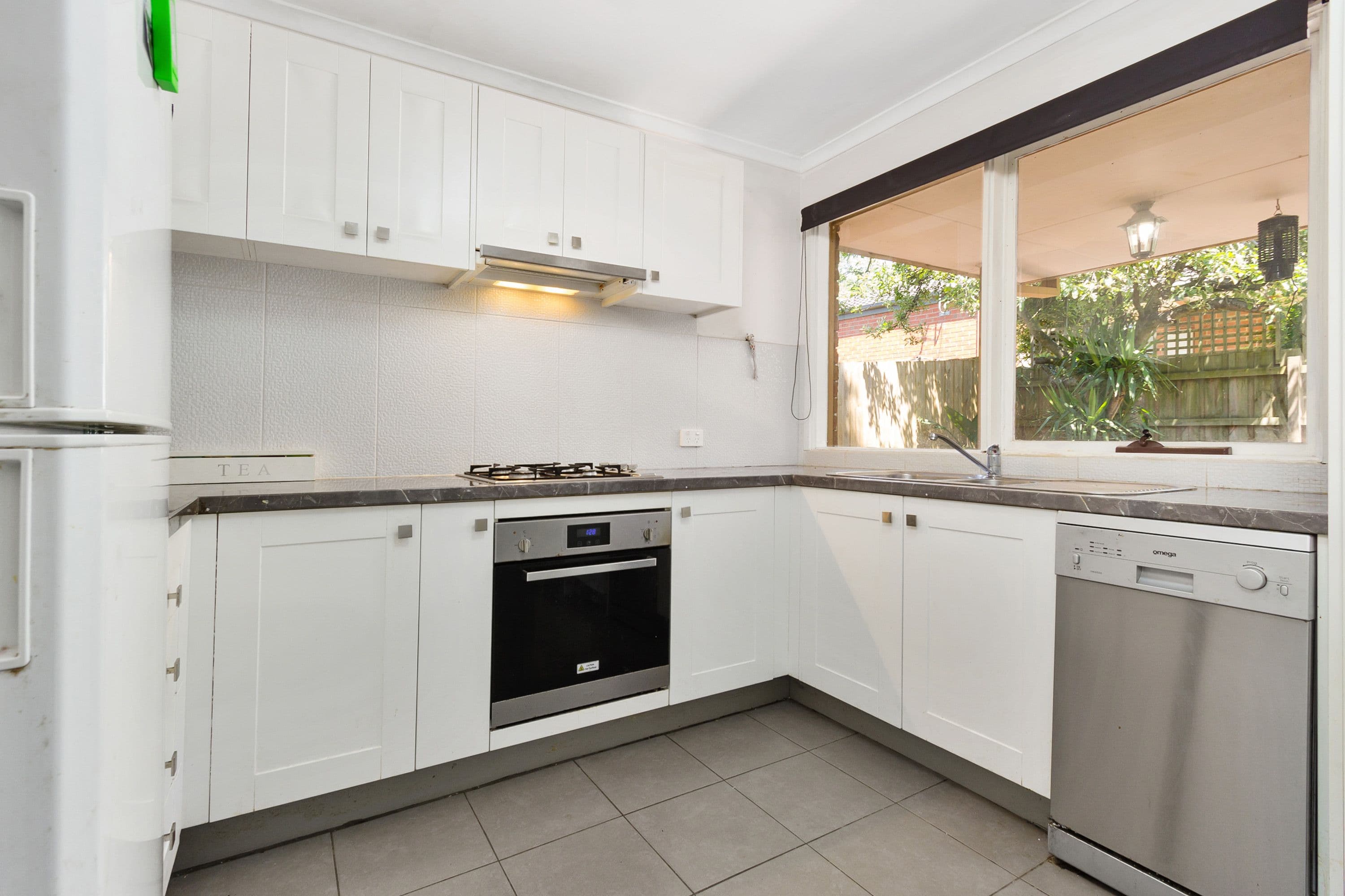16 Percy Street, Mitcham VIC 3132, Mitcham - Thumbnail 3