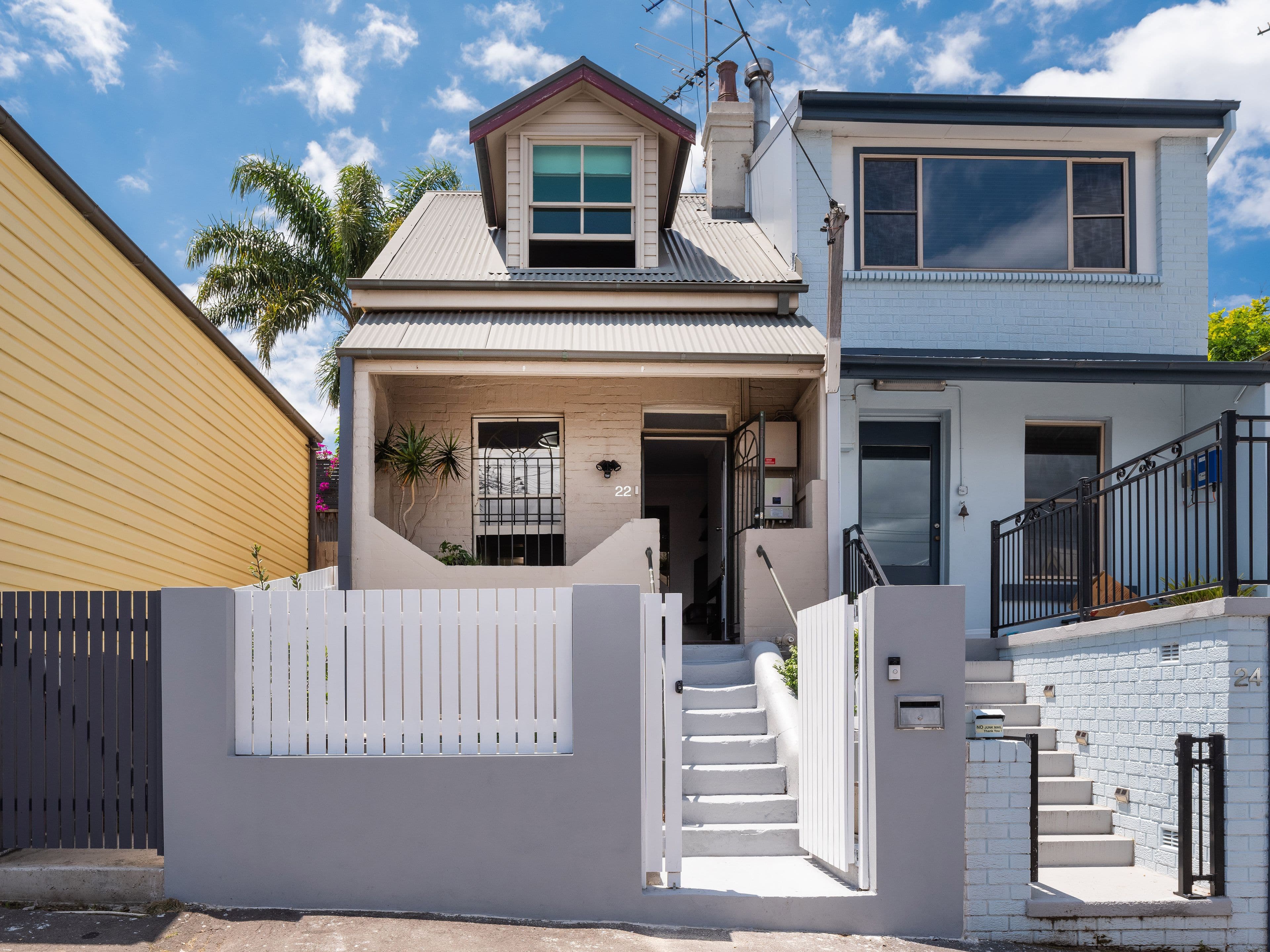 6 Red Lion Street, Rozelle - Image 1