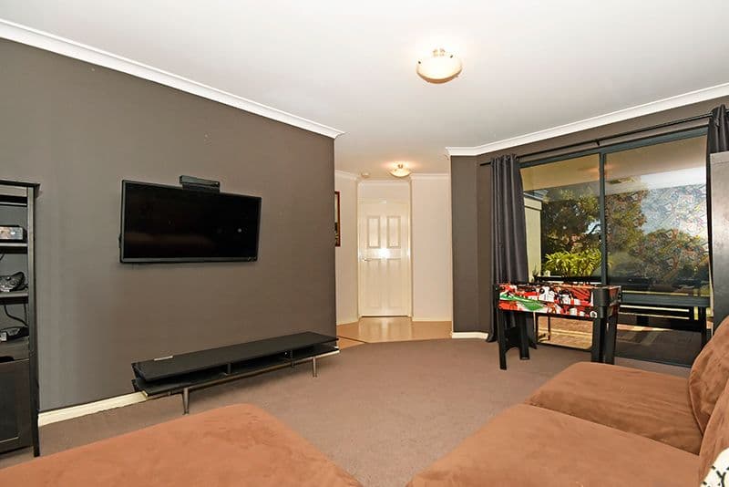 26 Thetis Terrace, Ellenbrook WA 6069, Ellenbrook - Thumbnail 3