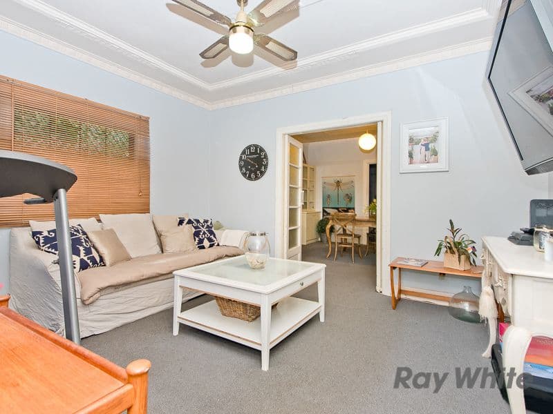 22 Newman Street, Gaythorne QLD 4051, Gaythorne - Thumbnail 2