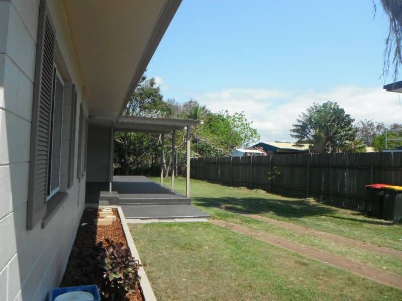 5 Rossella Street, GLADSTONE QLD 4680, West Gladstone - Thumbnail 2