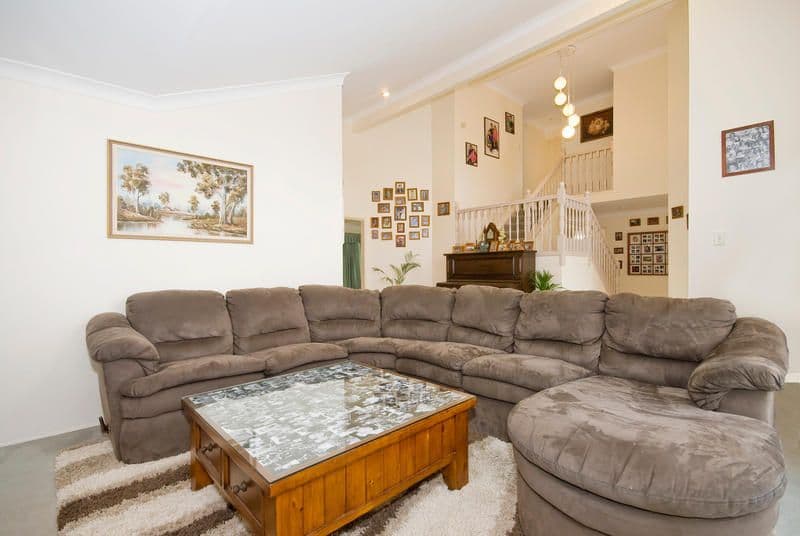 29 Swan Lake Crescent, CALAMVALE QLD 4116, Calamvale - Thumbnail 2