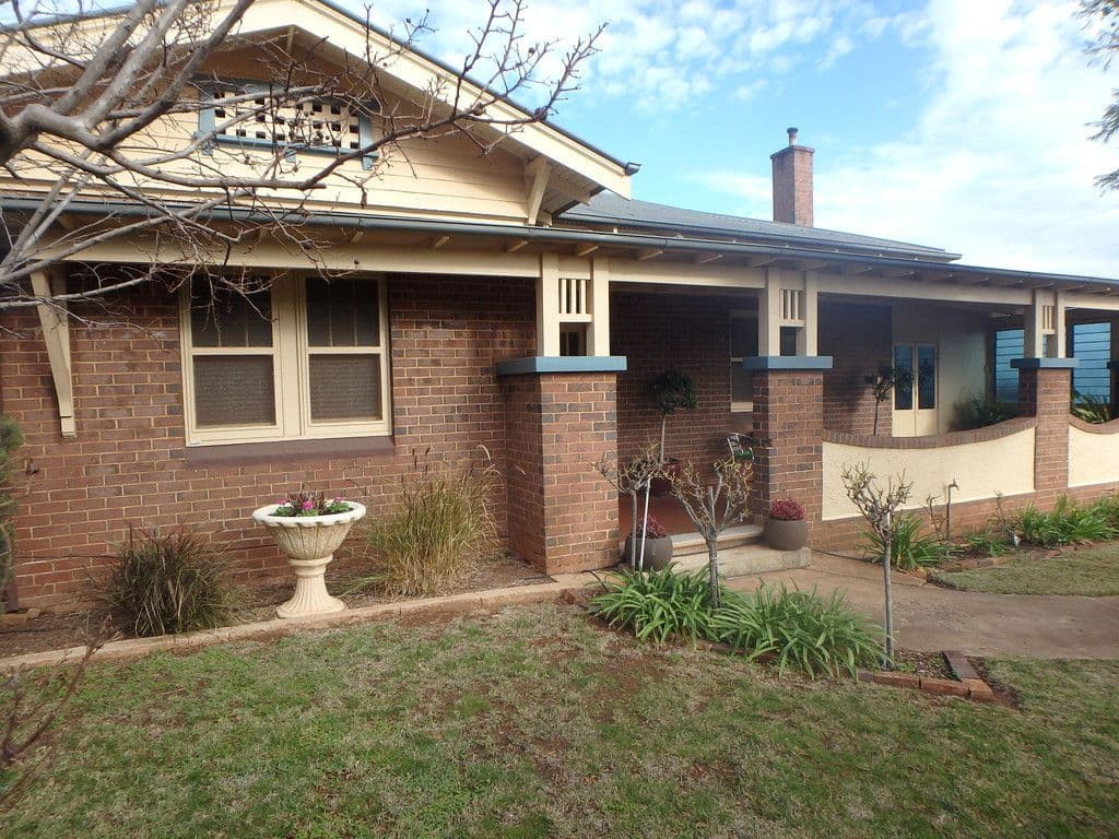 140 Loftus Street, Temora NSW 2666, Temora - Image 1