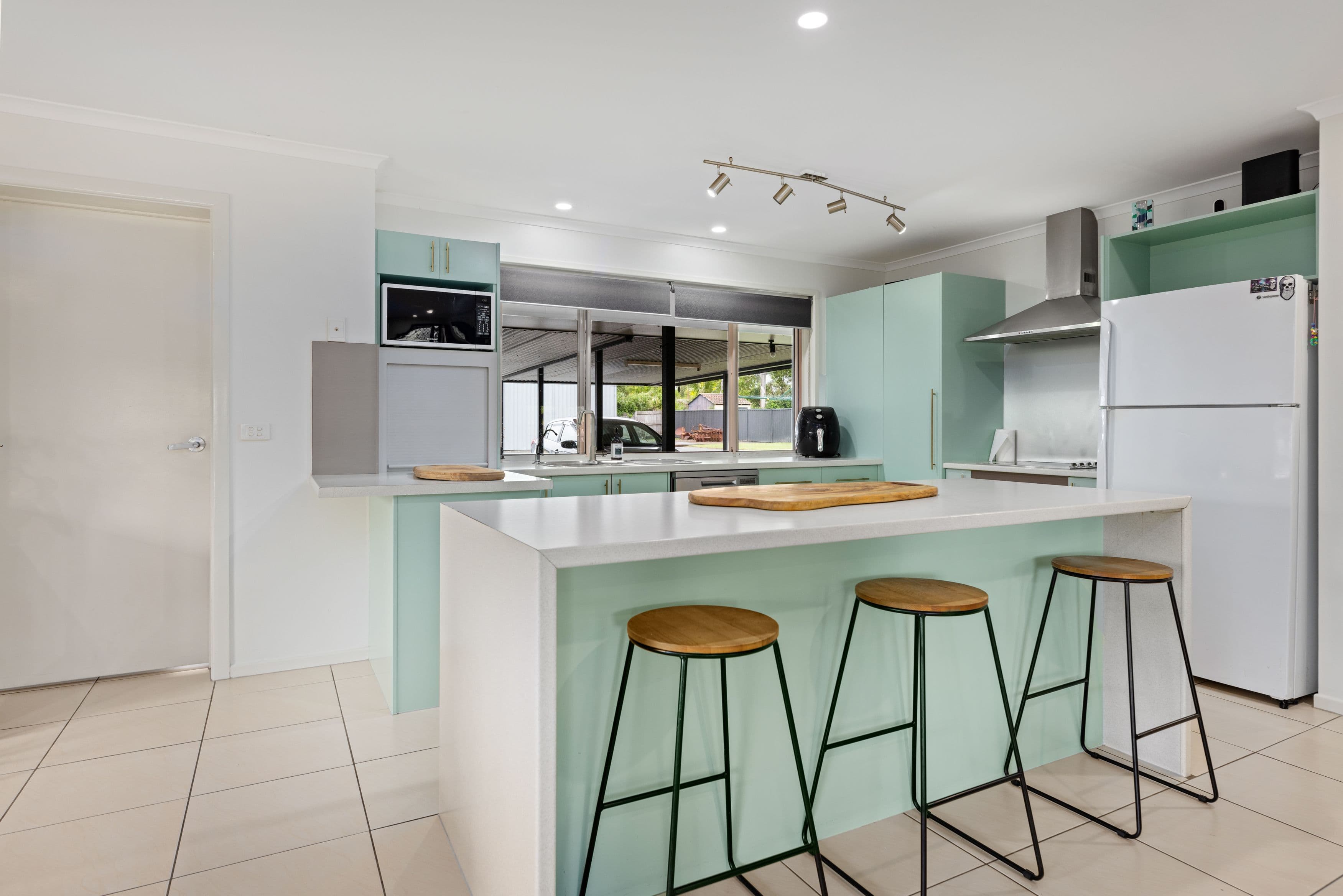 546 Caboolture River Road, Upper Caboolture QLD 4510, Upper Caboolture - Thumbnail 2
