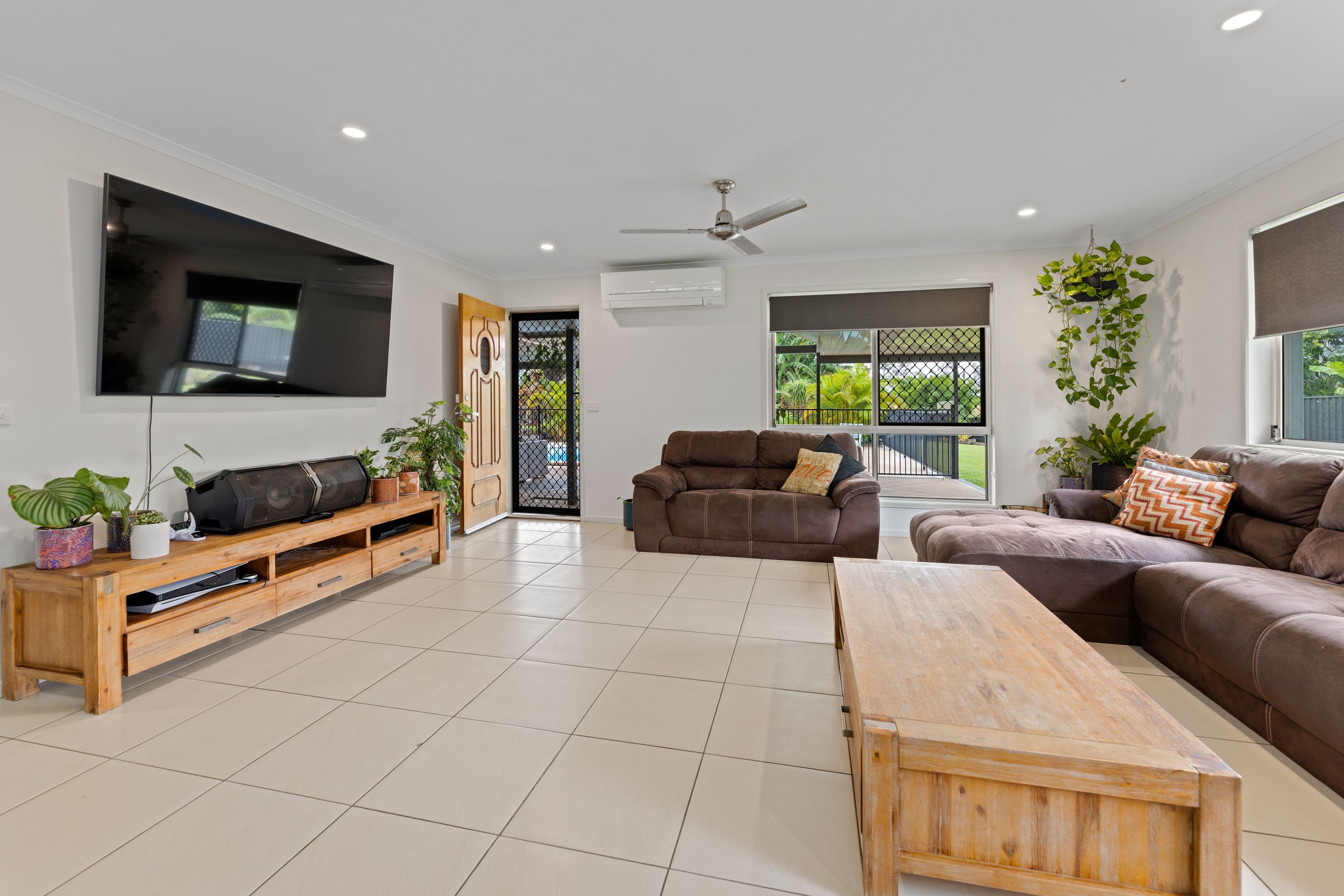 546 Caboolture River Road, Upper Caboolture QLD 4510, Upper Caboolture - Thumbnail 3
