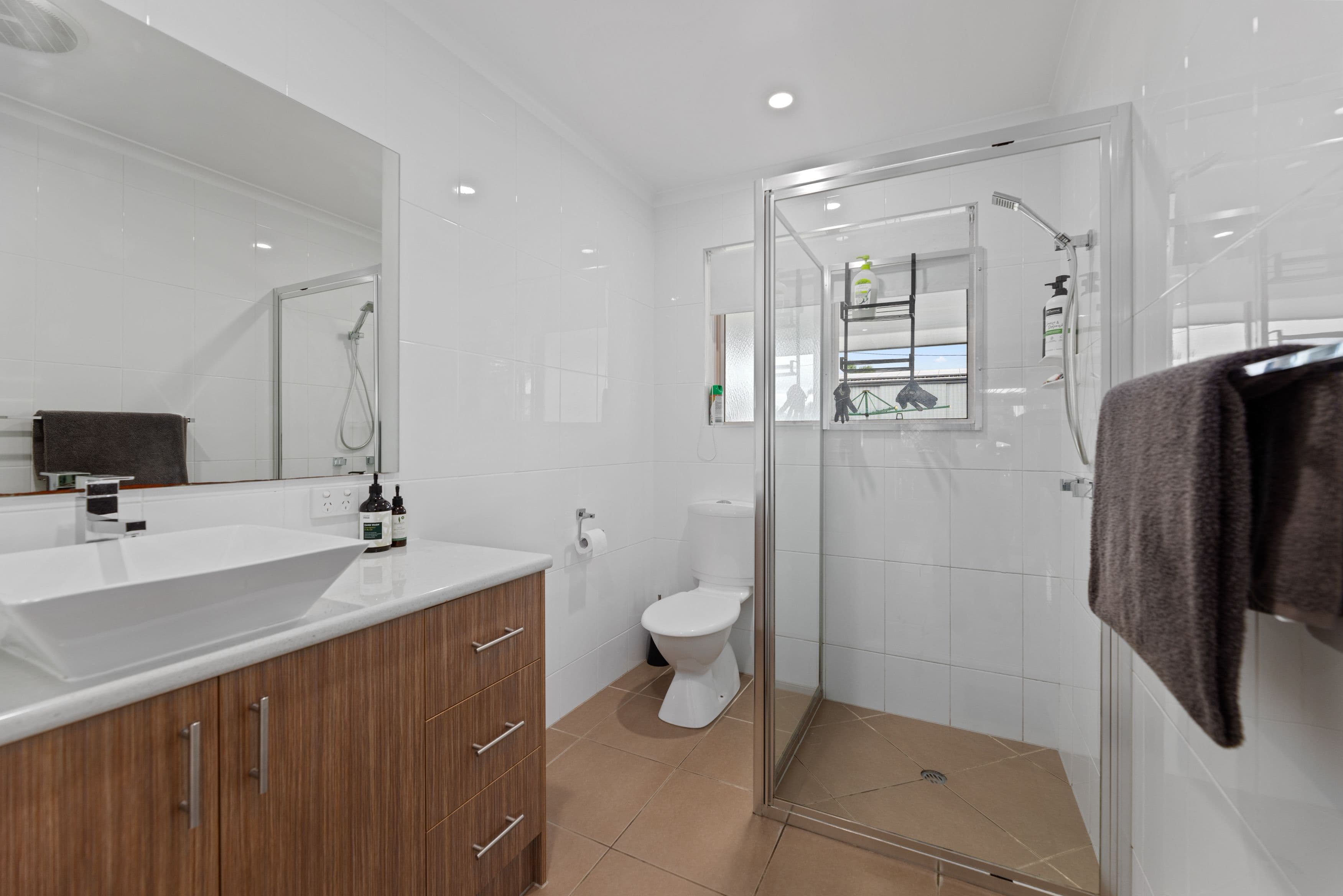 546 Caboolture River Road, Upper Caboolture QLD 4510, Upper Caboolture - Thumbnail 6