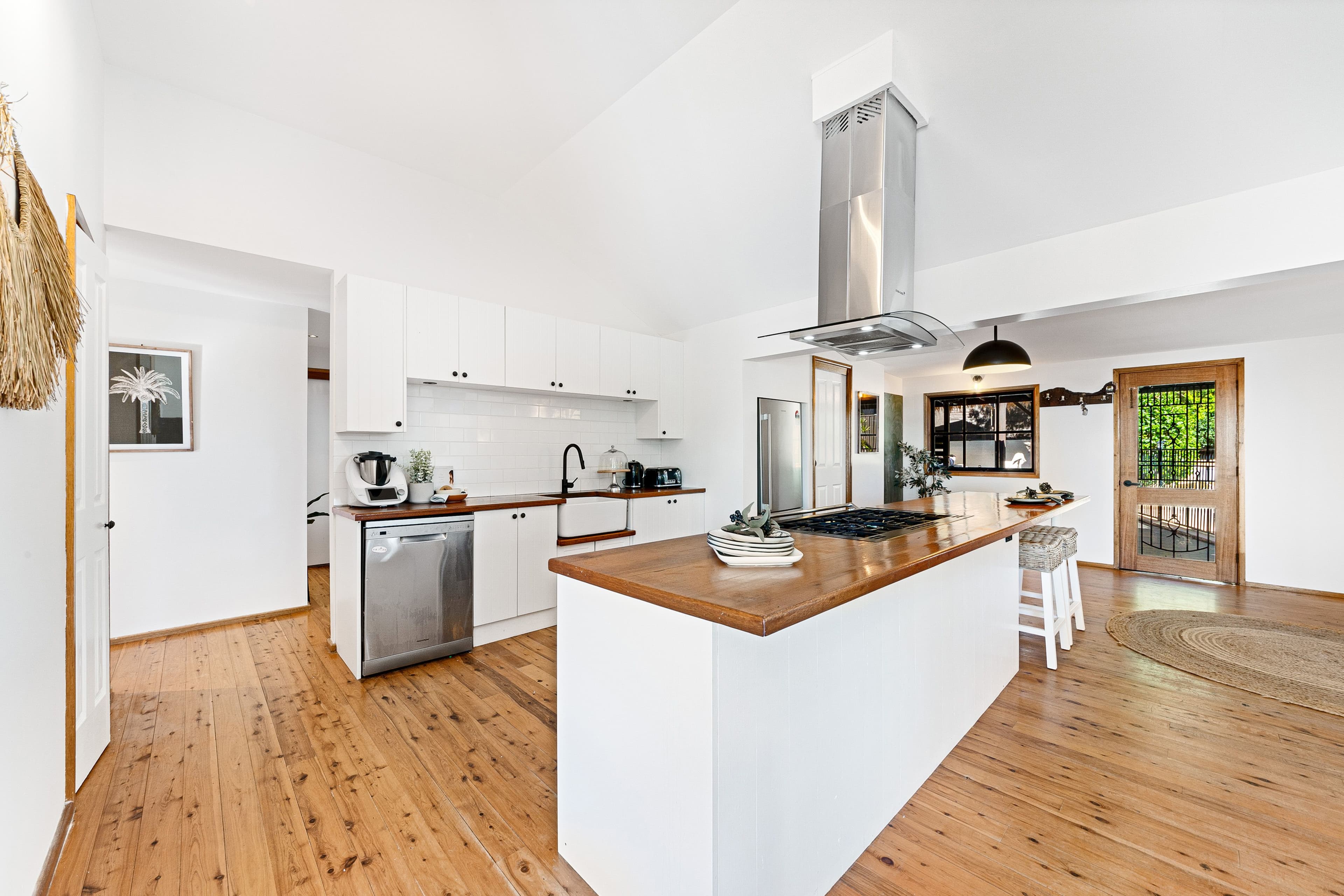 1 Alan Avenue, Charmhaven NSW 2263, Charmhaven - Thumbnail 3
