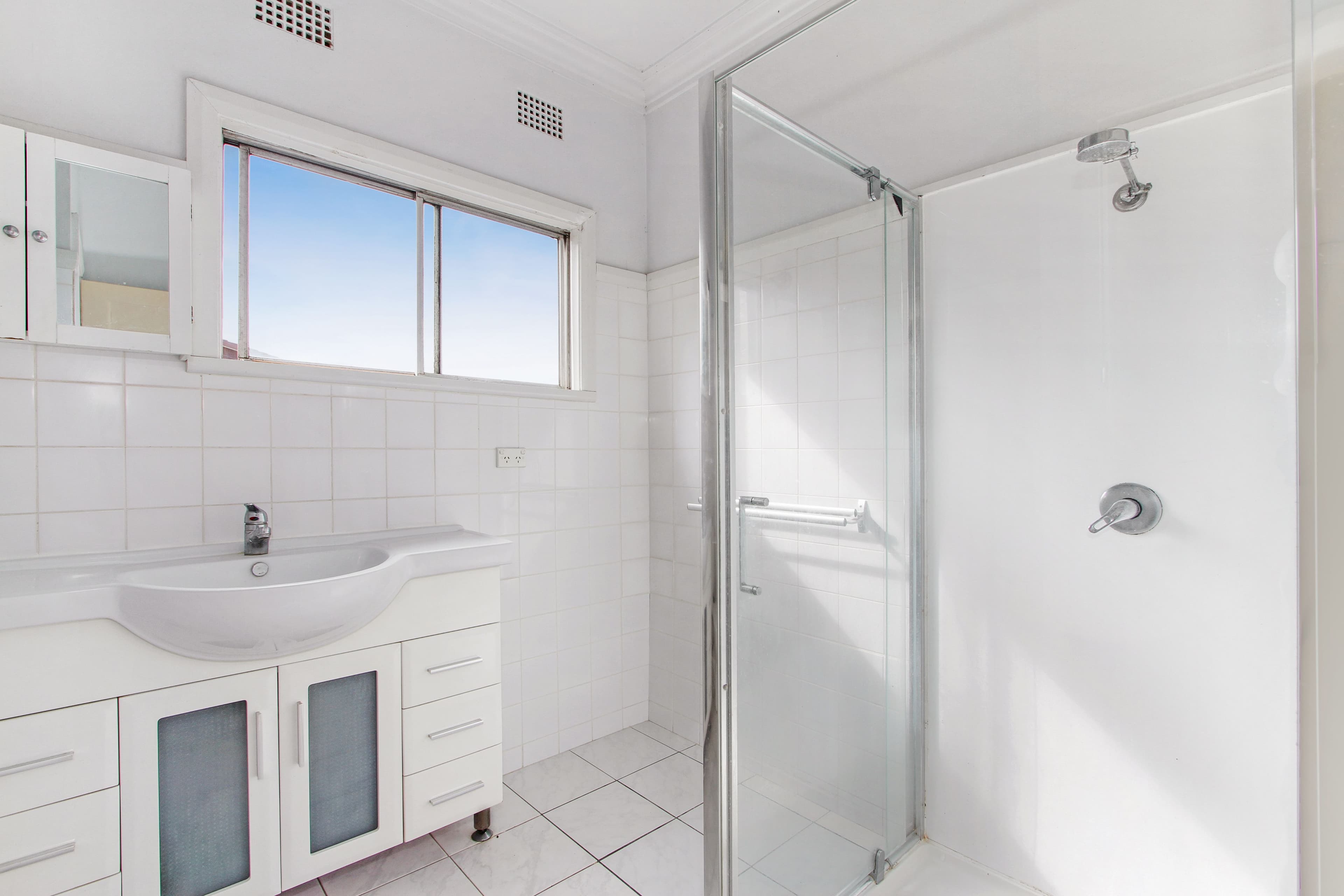 151 Crown Street, Tamworth NSW 2340, Tamworth - Thumbnail 2