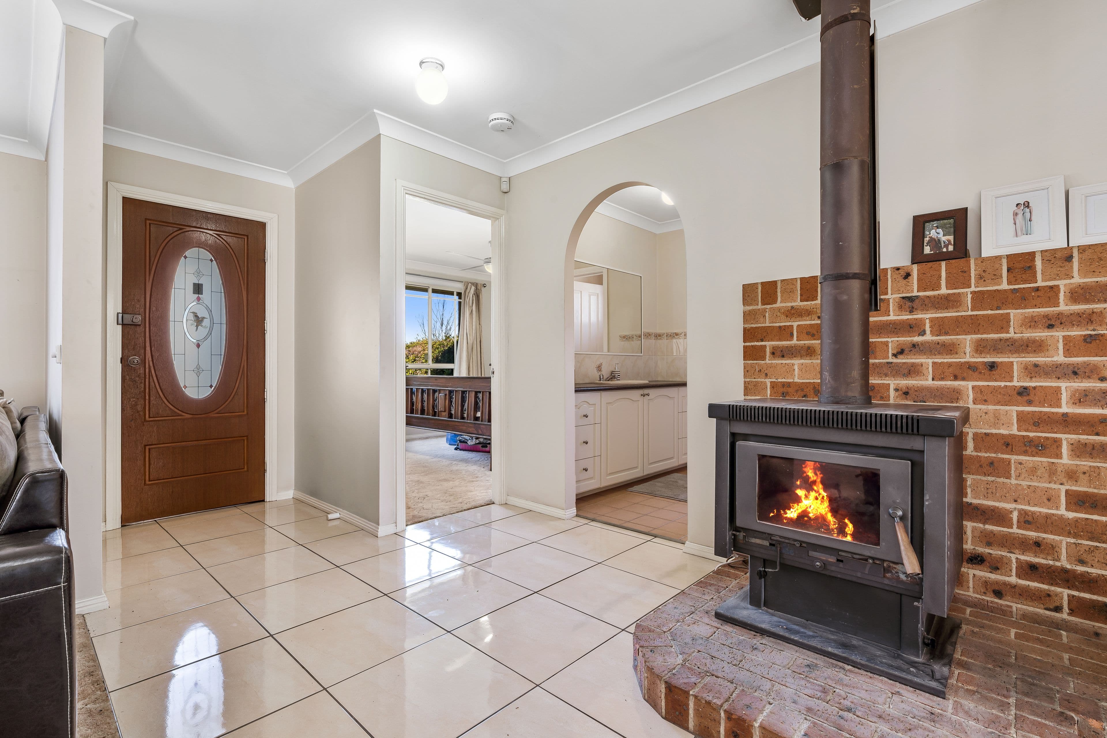 11 Dulce Drive, Oberon NSW 2787, Oberon - Thumbnail 2