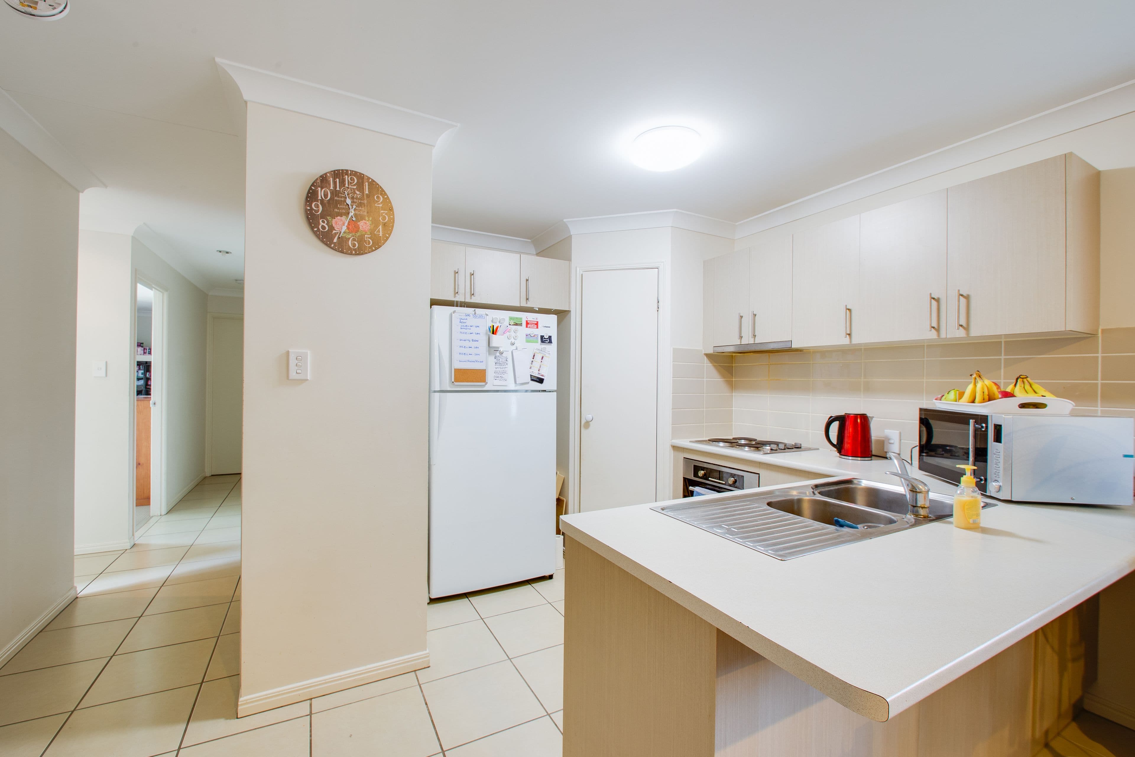 13 Lynch Street, Riverview QLD 4303, Riverview - Thumbnail 2