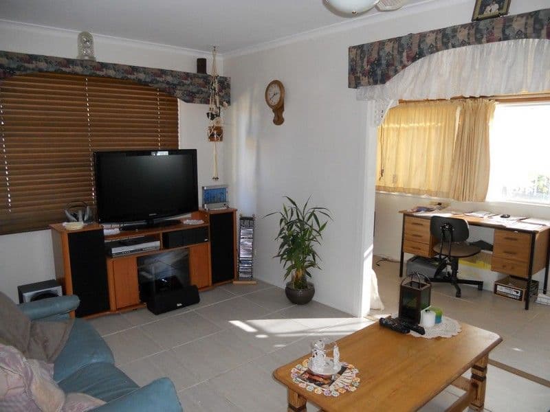 5 Hepworth Street, ARUNDEL QLD 4214, Arundel - Thumbnail 6