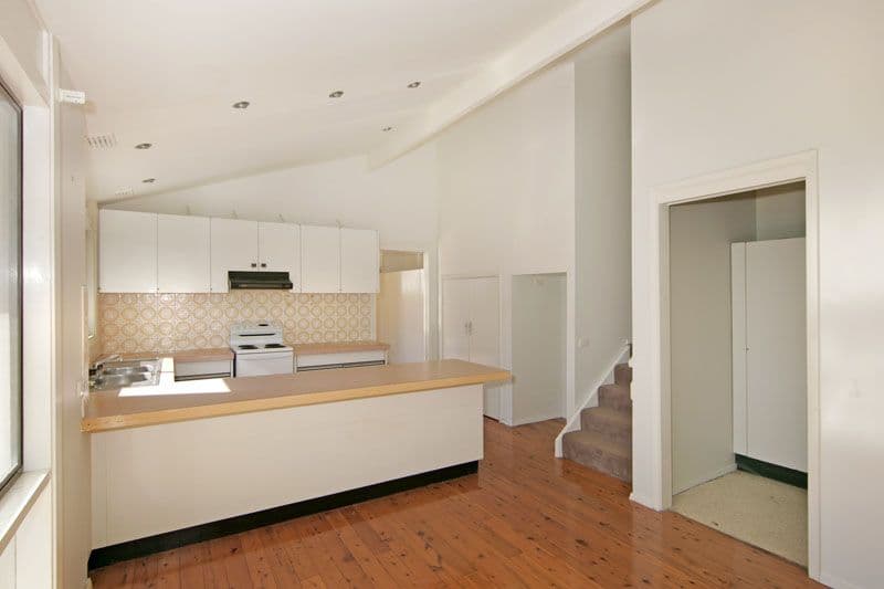 9 Vista Parade, BATEAU BAY NSW 2261, Bateau Bay - Thumbnail 6
