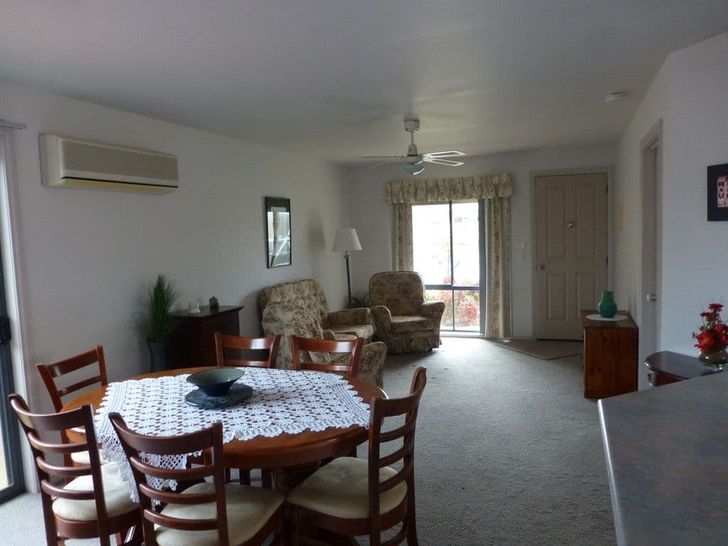 37 Echuca Street, Moama NSW 2731, Moama - Thumbnail 2