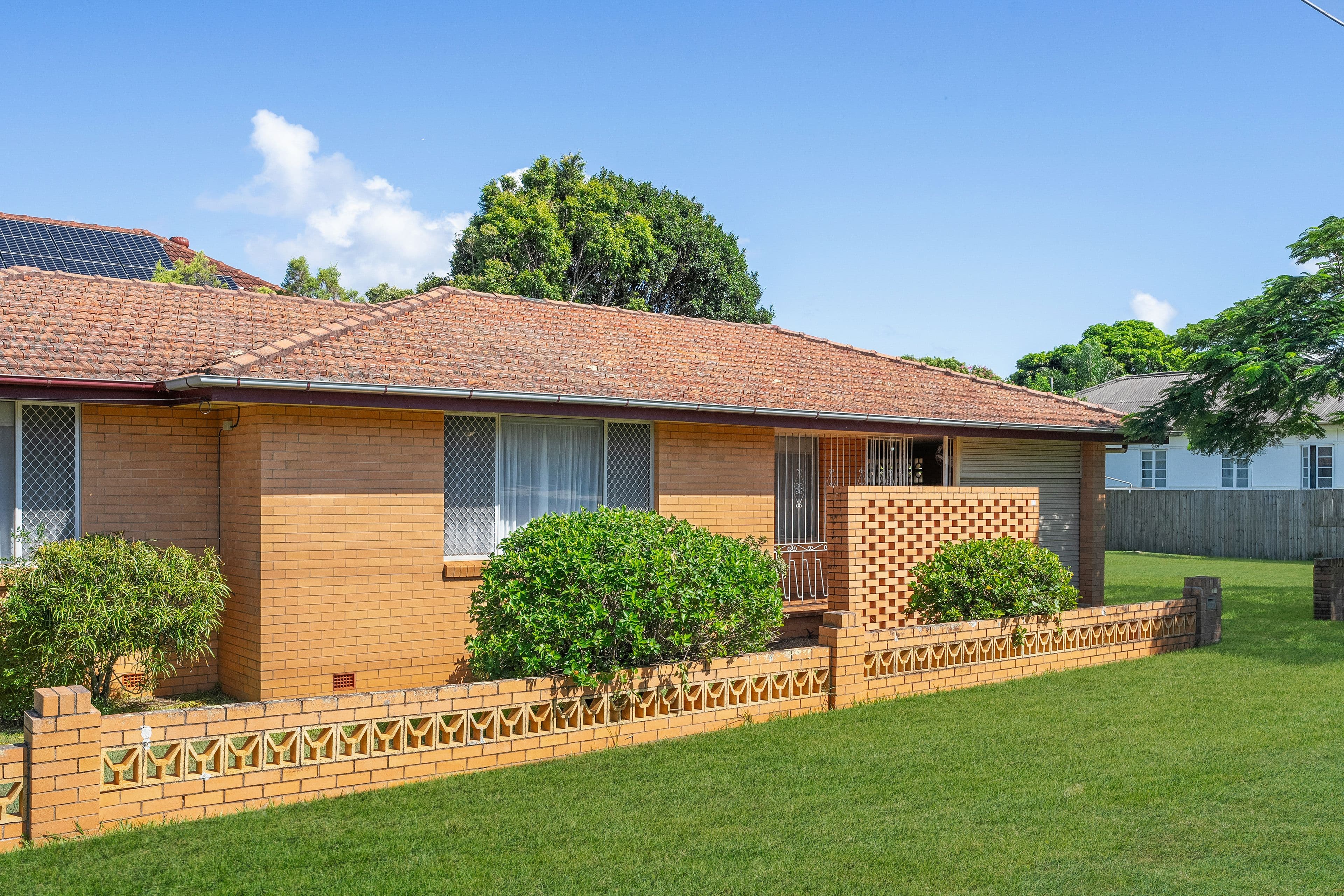 71 Victoria Avenue, Woody Point QLD 4019, Woody Point - Thumbnail 4