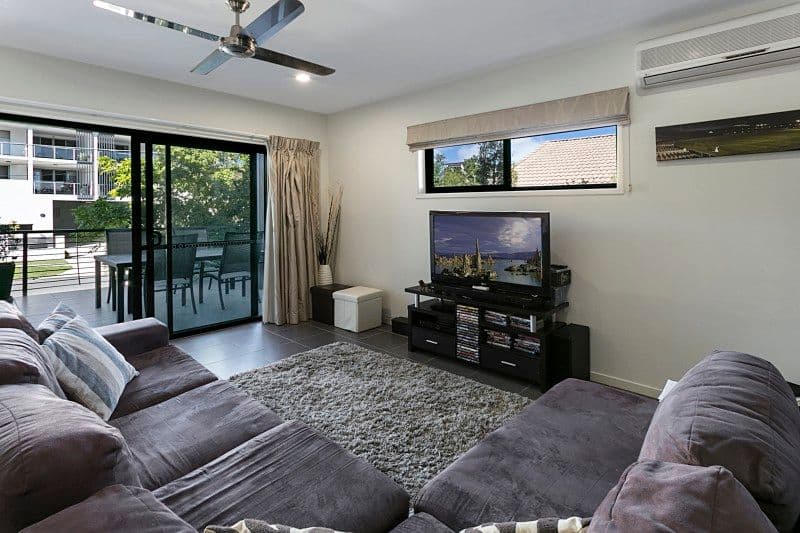 28 Hood Street, Sherwood QLD 4075, Sherwood - Thumbnail 3