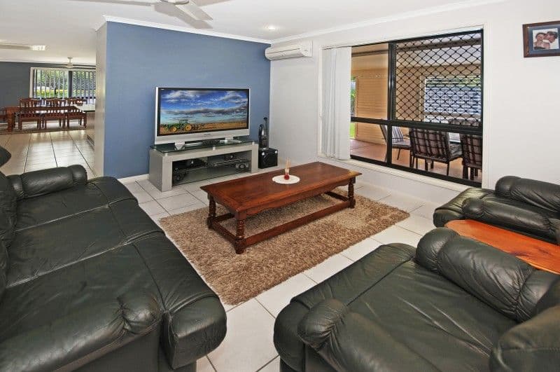 11 McAlary Drive, BLACKS BEACH QLD 4740, Blacks Beach - Thumbnail 4