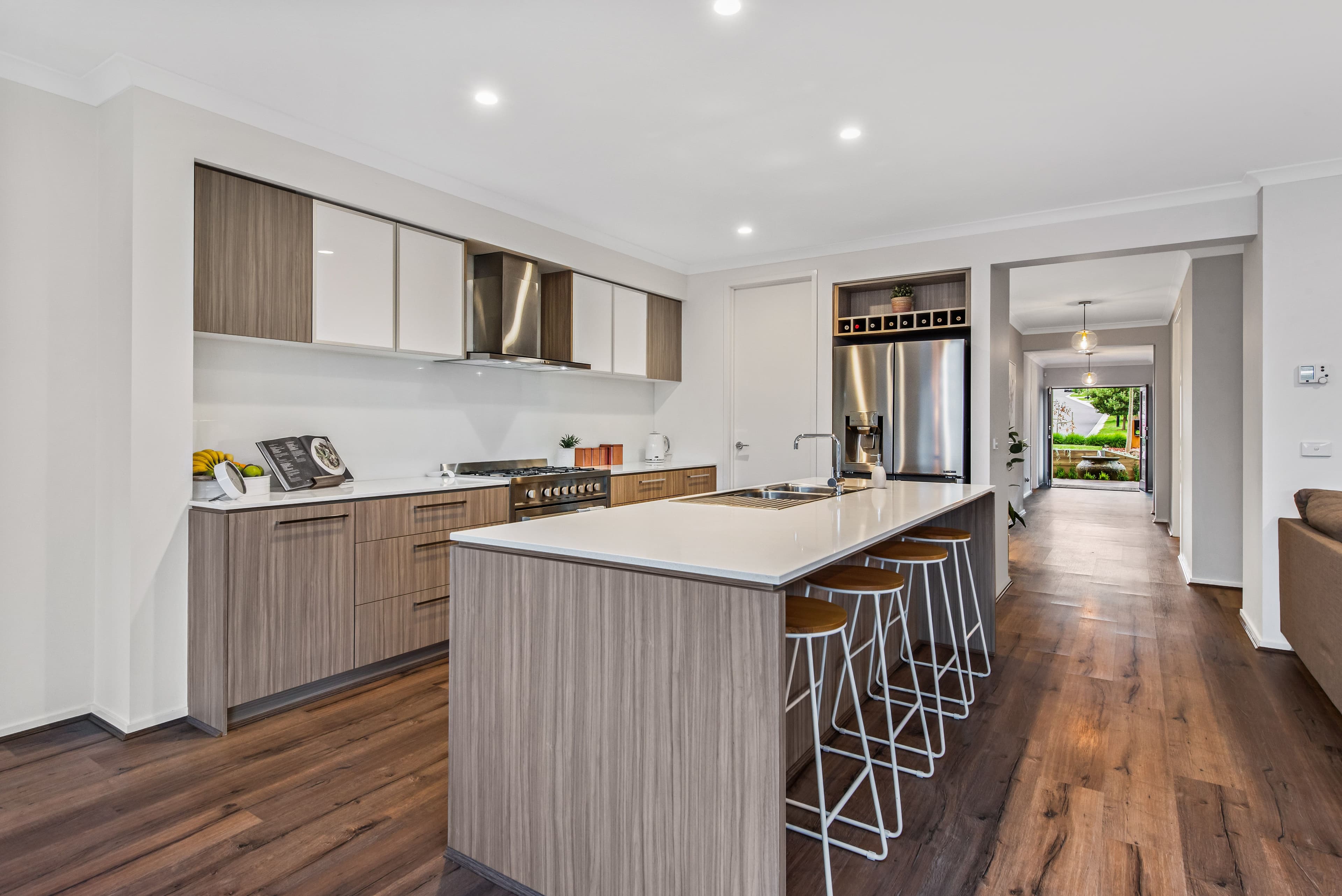 19 Cliveden Drive, Officer VIC 3809, Officer - Thumbnail 5