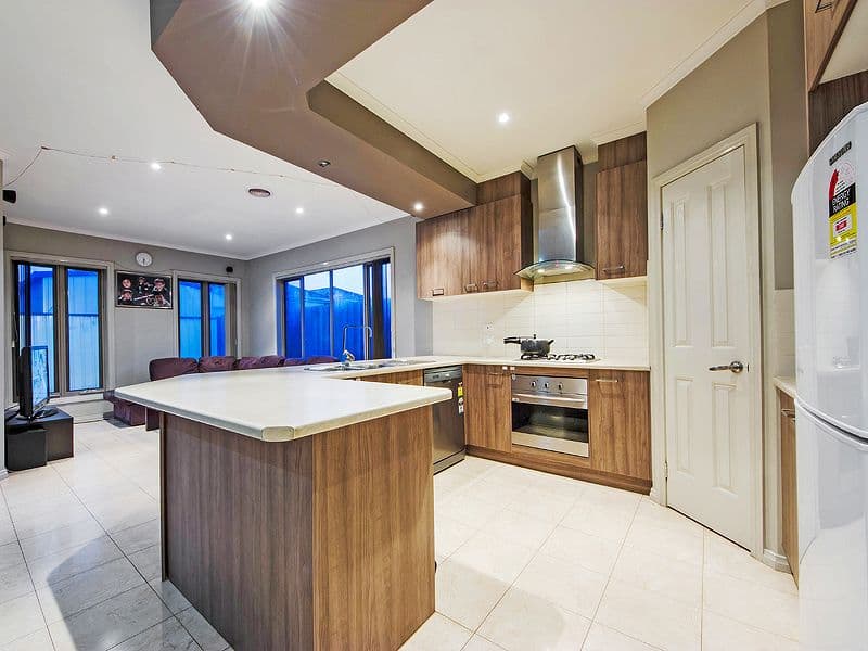 22 Vassar Court, TRUGANINA VIC 3029, Truganina - Thumbnail 3